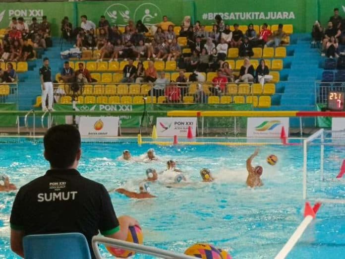 kompak_menang_tim_polo_air_putra_jakarta_dan_jabar_bersaing_di_papan_atas