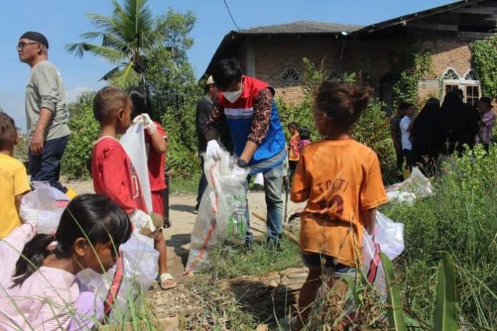 komunitas_ecoeducare_peringati_hari_lingkungan_hidup_sedunia