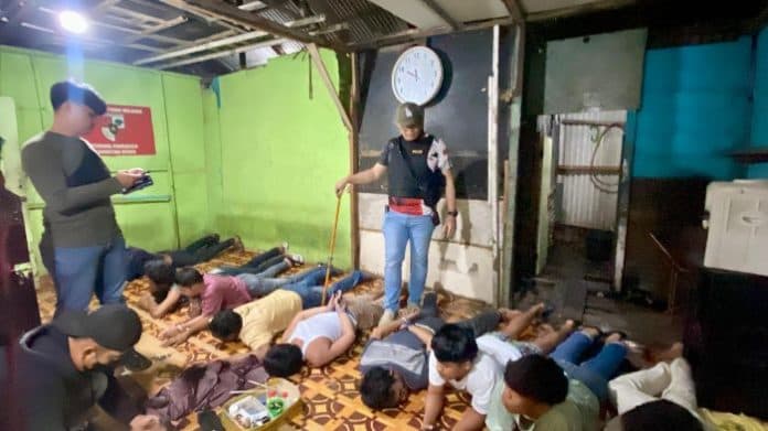konsumsi_narkoba_tiga_diduga_provokator_tawuran_dibekuk_polisi_di_belawan