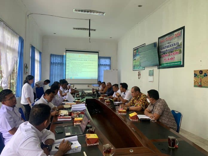 konversi_tanaman_teh_ke_sawit_ptpn_iv_belum_ada_izin_pemkab_simalungun