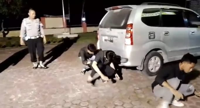 konvoi_geng_motor_remaja_di_asahan_dibubarkan_polisi
