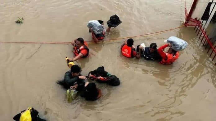 korban_tewas_akibat_badai_trami_di_filipina_meningkat_menjadi_100_orang