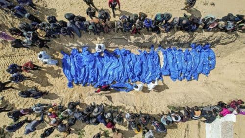 korban_tewas_serangan_israel_di_gaza_tembus_42126_orang_per_hari_ini
