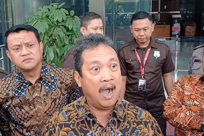 kpk_periksa_menteri_kelautan_dan_perikanan_soal_korupsi_di_pt_telkom