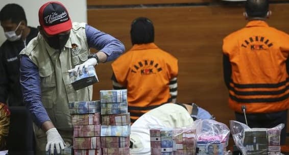kpk_sita_rp26_m_dari_kasus_suap_bupati_meranti