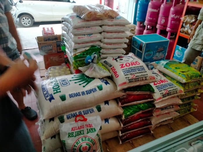 kppu_kenaikan_harga_beras_diduga_terpengaruh_info_bansos_dirapel