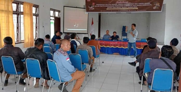 kpu_samosir_gelar_pendidikan_politik_bagi_tokoh_masyarakat_dan_agama_menjelang_pilkada_2024