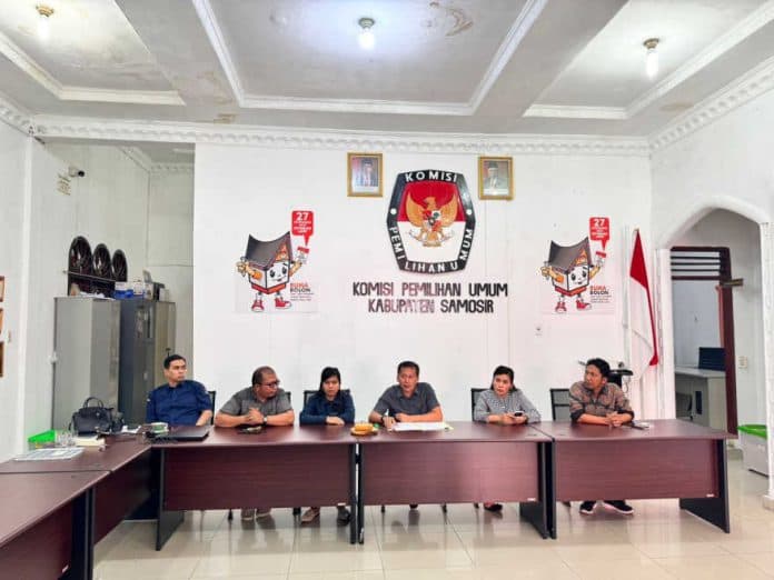 kpu_samosir_tetapkan_dua_paslon_bupati_dan_wakil_bupati_bertarung_pilkada_serentak_2024