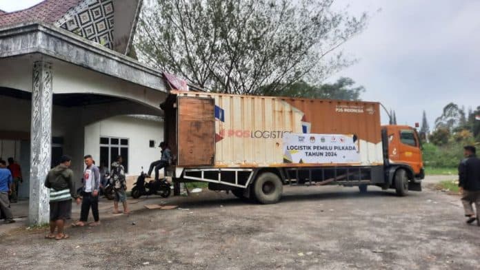 kpu_simalungun_terima_logistik_pilkada_2024_kotak_suara_masih_kurang
