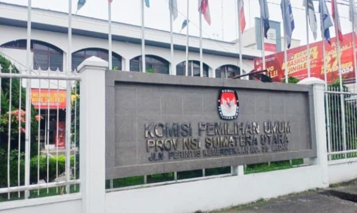 kpu_sumut_paslon_pilkada_2024_wajib_patuhi_aturan_apk