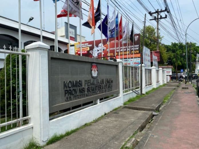 kpu_sumut_targetkan_penghitungan_suara_pada_tingkat_provinsi_5_maret