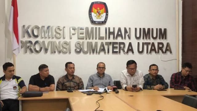kpu_tetapkan_dua_paslon_gubernur_dan_wakil_gubernur_sumut_bertarung