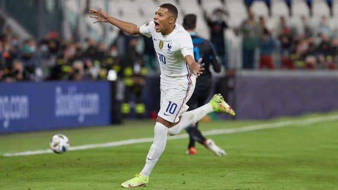 kylian_mbappe_cetak_brace_prancis_gunduli_belanda_4_0