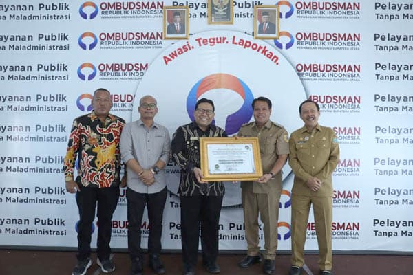 labusel_raih_penghargaan_kepatuhan_penyelenggaraan_pelayanan_publik_2023