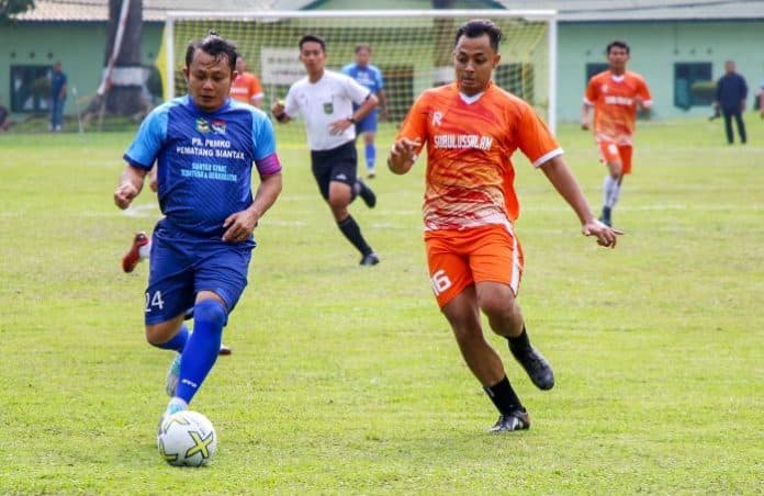 laga_perdana_pertandingan_persahabatan_komwil_i_apeksi_ps_pemko_pematang_siantar_ditahan_imbang_ps_pemko_subulussalam