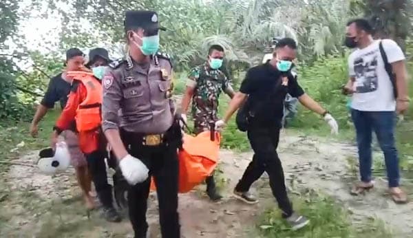 lagi_mayat_pria_ditemukan_di_sungai_dalu_dalu_batu_bara