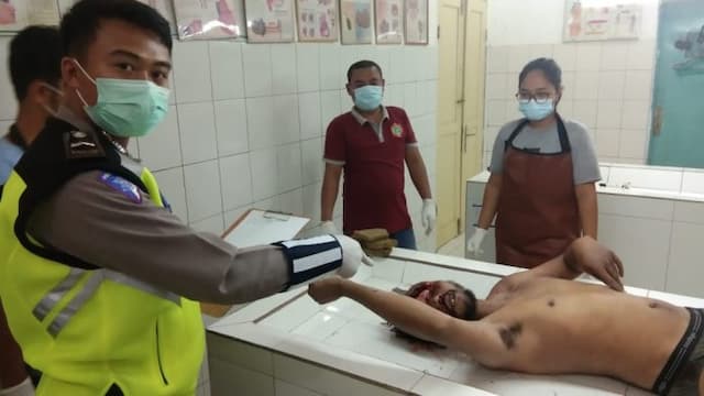 laka_tunggal_di_batu_7_pengendara_scorpio_tewas_terlempar_hingga_ke_pagar_warga