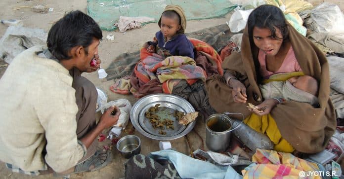 langgar_aturan_karantina_polisi_india_tuntut_anak_usia_6_bulan_dan_2_tahun