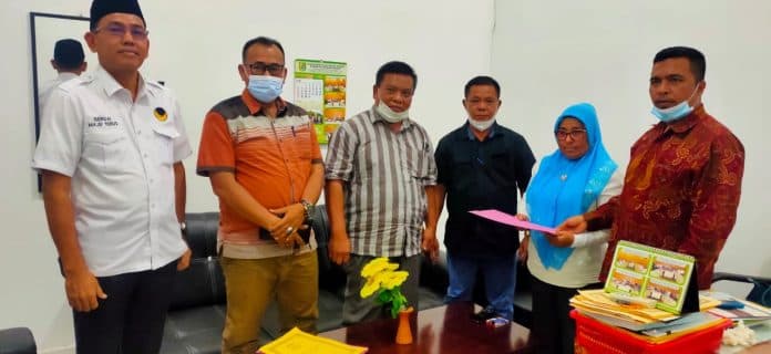 langgar_kode_etik_dan_tatib_7_fraksi_mosi_tak_percaya_ketua_dprd_sergai
