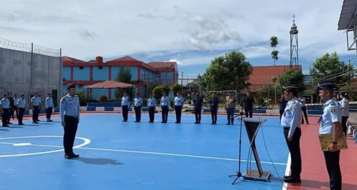 lapas_narkotika_kelas_iia_pematang_siantar_gelar_razia_di_blok_warga_binaan