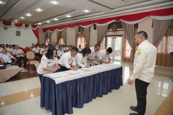 launching_tema_pembangunan_pakpak_bharat_2023_lima_menjadi_prioritas_bupati