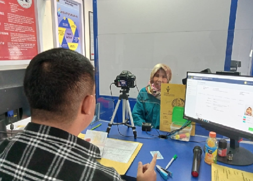 layanan_paspor_sabtu_minggu_di_imigrasi_tba_disambut_antusias_pemohon