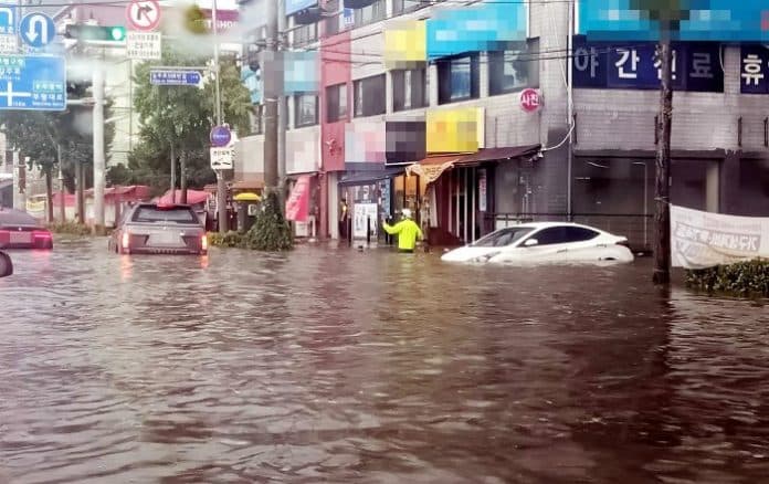 lebih_dari_2000_properti_rusak_akibat_hujan_deras_di_korsel