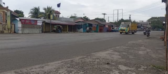 libur_akhir_pekan_arus_lalin_simpang_kampung_keling_tebing_tinggi_lengang