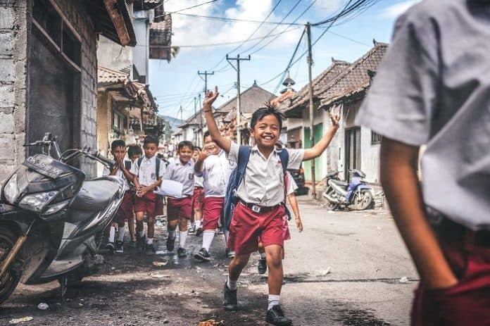 libur_anak_sekolah_kembali_di_perpanjang_hingga_25_april_2020