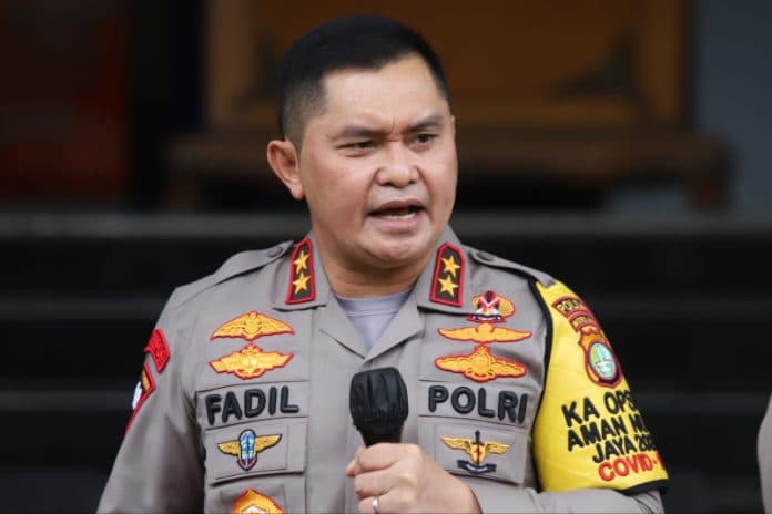 lihat_anggota_polisi_dibentak_debt_collector_kapolda_metro_jaya_murka_darah_saya_mendidih