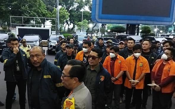 lindungi_1000_situs_judi_online_11_pegawai_komdigi_ditangkap
