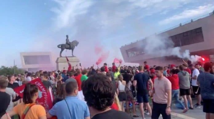 liverpool_mengutuk_perilaku_penggemar_yang_rayakan_kemenangan_liga_premier