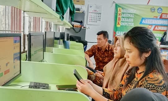 lms_ciptakan_revolusi_pendidikan_di_slb_negeri_pembina