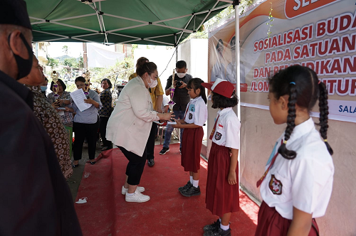 lomba_bertutur_tingkat_pelajar_dilaksanakan_di_pakpak_bharat