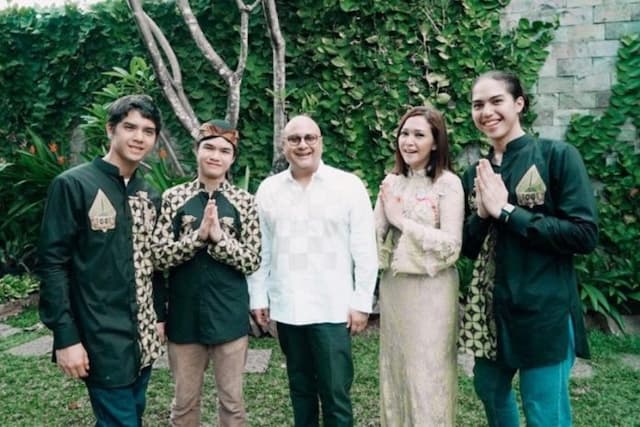 maia_estianty_rayakan_lebaran_meski_tanpa_baju_baru