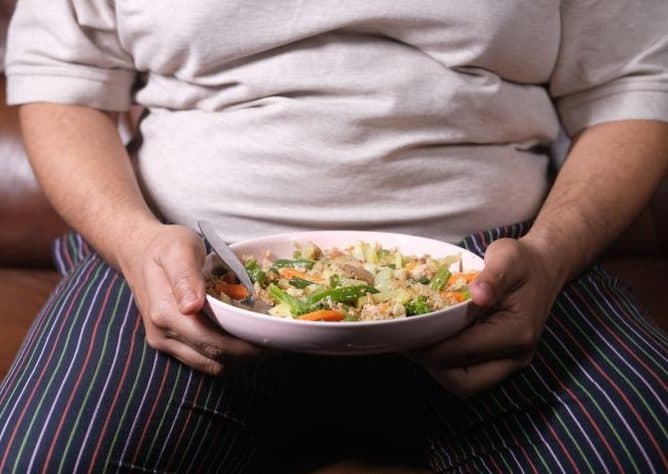 makan_malam_tak_bikin_tambah_berat_badan_asal_porsinya_seimbang