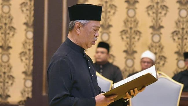 malaysia_minta_warganya_tetap_tinggal_di_rumah_hingga_9_juni