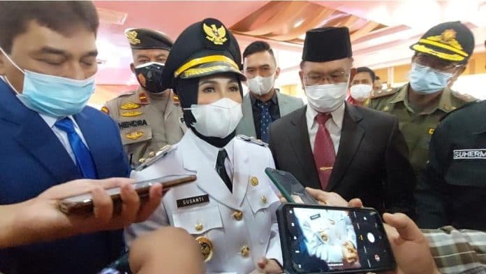 mangatas_dan_sondi_silalahi_siap_jadi_wakil_wali_kota_siantar