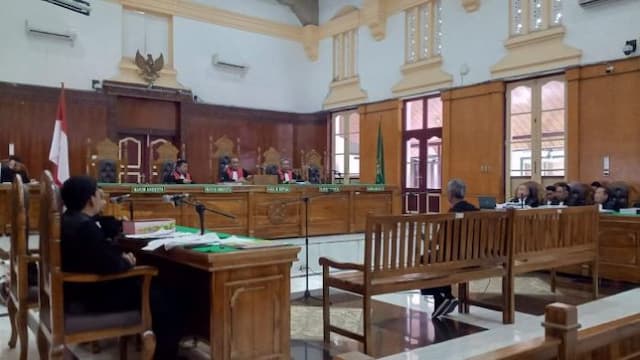 mantan_gm_pt_gsd_didakwa_korupsi_imb_balei_merah_putih_pt_telkom_di_siantar_senilai_rp12_miliar