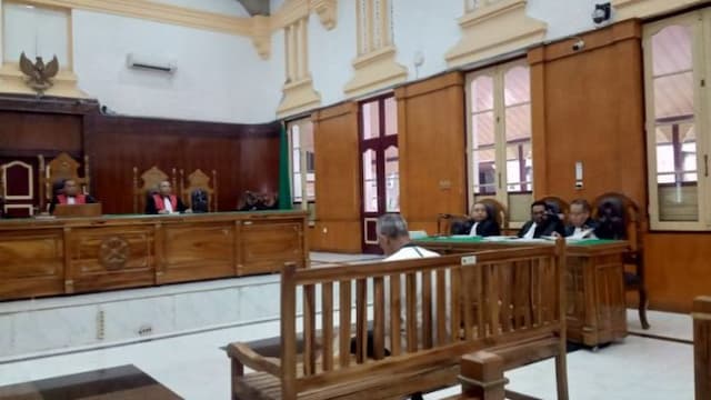 mantan_gm_pt_gsd_minta_dibebaskan_dari_jeratan_kasus_korupsi_imb_balei_merah_putih_siantar