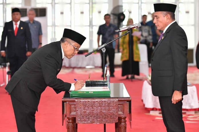 marlindo_harahap_dilantik_sebagai_kadis_pupr_gubernur_edy_minta_selesaikan_pembangunan_infrastruktur
