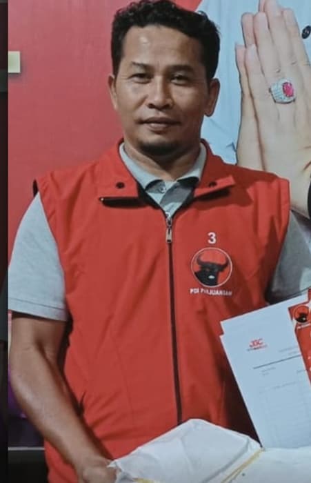 masalah_oknum_kepsek_di_dairi_pakai_baju_pdip_segera_dibahas_pemprov_sumut