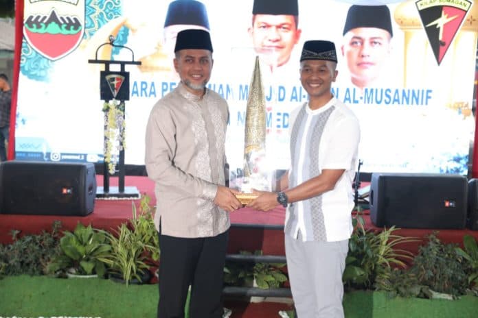masjid_ke_30_haji_anif_diresmikan_di_batalyon_armed_2105_trkks