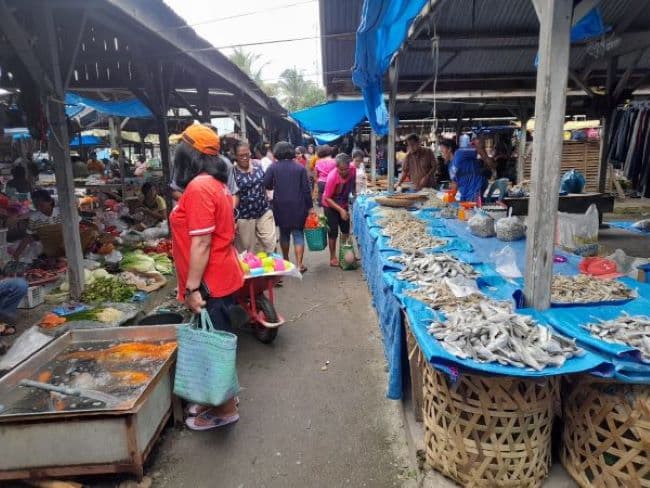 masyarakat_hutabayu_raja_simalungun_keluhkan_harga_gula_naik