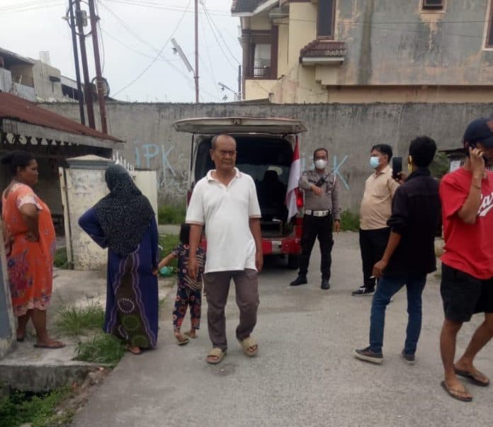 mayat_pria_di_tanjung_mulia_medan_ditemukan_di_kosnya