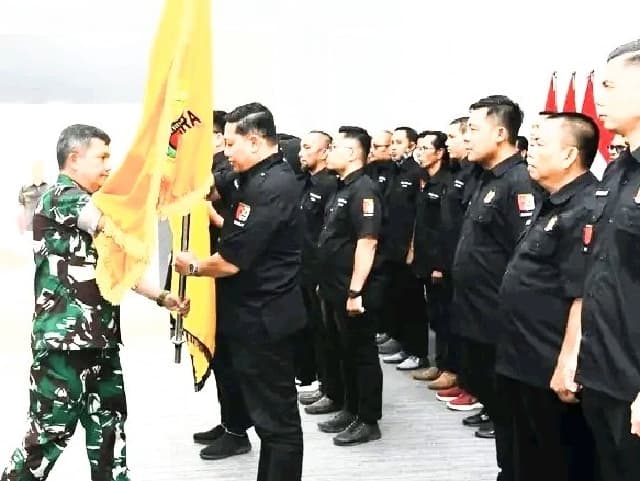 mayjen_tni_achmad_daniel_chardin_berpesan_agar_pengkab_kembangkan_olahraga_menembak