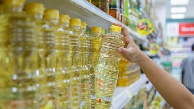 mendag_budi_santoso_pastikan_pasokan_minyak_goreng_aman_jelang_nataru