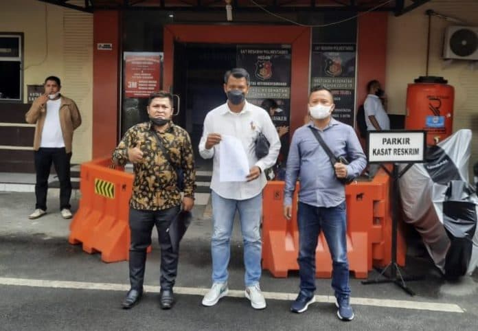 mendapat_hinaan_di_kolom_komentar_saktiawan_sinaga_polisikan_3_akun_instagram