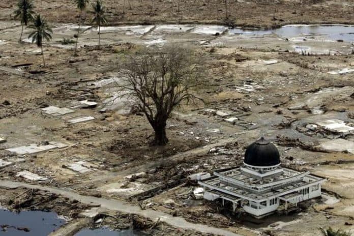 mengenang_gempa_dan_tsunami_aceh_26_desember_2004