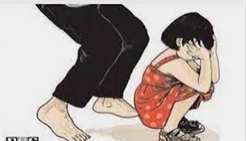mengerikan_seorang_pria_banting_balita_hingga_tewas